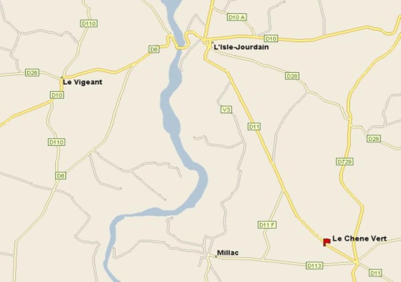 Le Chene Vert Millac  Zewnętrze zdjęcie